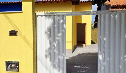 Itaipuaçu-Casa 3 Quartos- Perto Praia-R$ 440 Mil