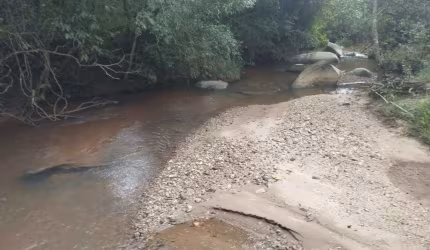 Terreno em Itatiaiuçu com área de aproximadamente 13 hectare