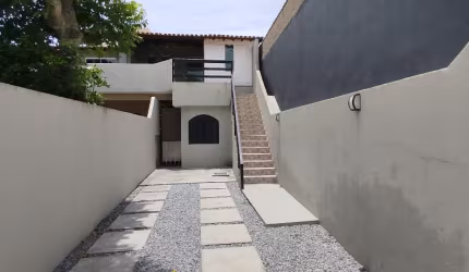 Oportunidade Imperdível! Casa Recém Reformada a 280 Mil à Vista!