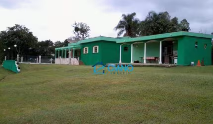 Chácara com 3 dormitórios à venda, 10500 m² por R$ 650.000,00 - Santa Rita - Tatuí/SP
