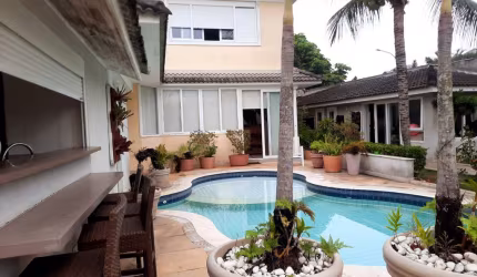 Belíssima casa na Barra da Tijuca