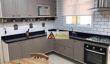 Sobrado Novo Rua Fechada c/ segurança 24hrs. 3 dormitórios 1 suíte 2 vagas à venda, 190 m² por R$ 1.290.000 - Santana - São Paulo/SP