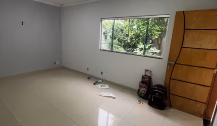 Casa à Venda no Residencial Acácia – Oportunidade!