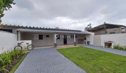 EDÍCULA 2 DORMITÓRIOS, 6 VAGAS, 252 M² DE ÁREA TOTAL À VENDA EM BERTIOGA/SP