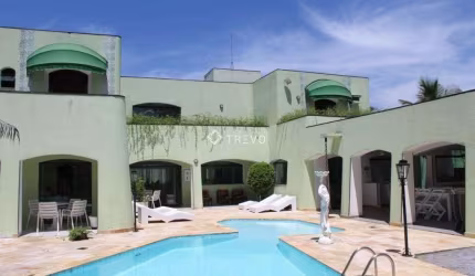 CASA À VENDA 5 DORMITÓRIOS, 6 BANHEIROS, 3 VAGAS, 490 m² POR R$ 2.650.000