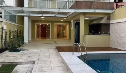 Casa de Condomínio com 4 Quartos e 6 banheiros para Alugar, 350 m² por R$ 14.800/Mês