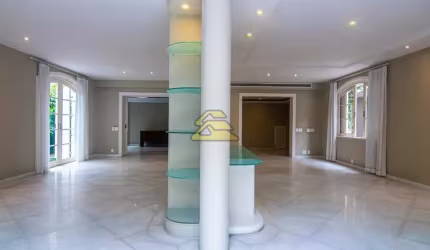 Casa de Condomínio com 4 Quartos e 12 banheiros  532 m² para locação por R$ 39.000/Mês.