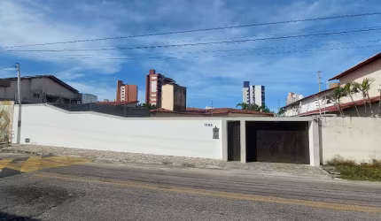 aluguel de casa com 4/4 suítes – Capim Macio – Natal/RN