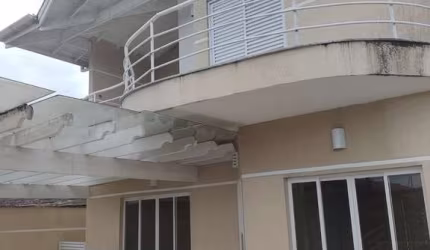 EXCELENTE SOBRADO DE ALTO PADRÃO LOCALIZADO NO BAIRRO CIDADE JARDIM EM CARAGUATATUBA!!