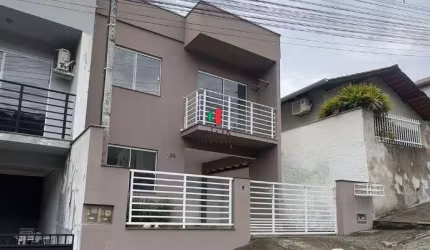 Casa à venda no bairro Souza Cruz - Brusque/SC