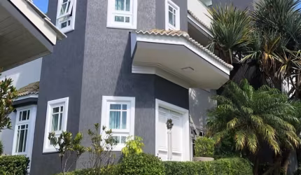 Casa espetacular a venda