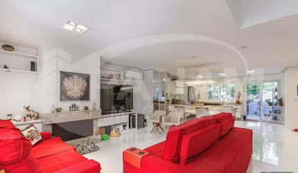 Casa em condomínio fechado com 3 quartos à venda na Avenida Willy Eugênio Fleck, 1495, Ecoville, Porto Alegre por R$ 1.450.000