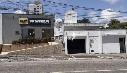 Prédio comercial com 256 m2 para locação em Lagoa Nova
