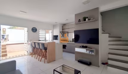 CASA 3 QUARTOS COM PISCINA