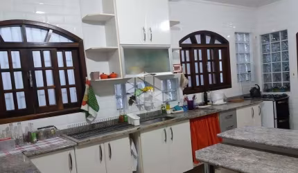 Sobrado à venda, 172 m² por R$ 853.000,00 - Tremembé - São Paulo/SP