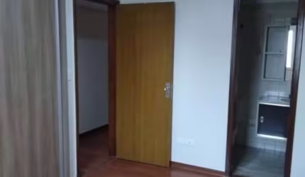 Apartamento no Edifício Boulevard Park  com 3 dormitórios à venda, 100 m² por R$ 540.000 - Centro - Londrina/PR