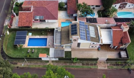 Sobrado com 4 dormitórios à venda, 299 m² por R$ 2.500.000,00 - Mediterrâneo - Londrina/PR