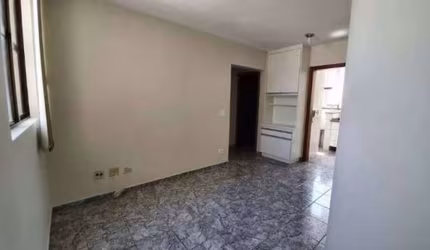 Apartamento no Edificio Angelo Bazo  com 2 dormitórios à venda, 60 m² por R$ 289.990 - Centro - Londrina/PR