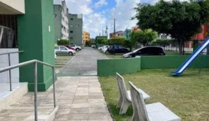 Apartamento com 3 quartos à venda na Rua Major João Ribeiro Pinheiro, Várzea, Recife, 56 m2 por R$ 200.000