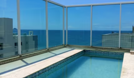 COBERTURA COM VISTA MAR NA PRAIA CAMPISTA