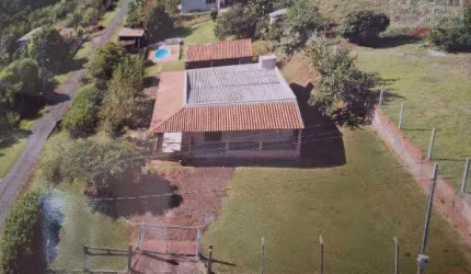 Chácara  Recanto Akikinoismora 2 na Warta, com 2.000m terreno e 100mts de casa