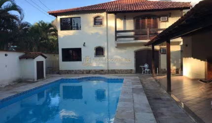 Anil | Casa Duplex de 6 Quartos com 750m²