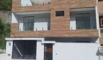 Casa Triplex com 3 suítes na Taquara