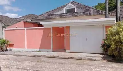 Casa Duplex com 3 Suítes em Vargem Grande