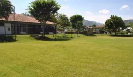 Casa com 4 Quartos em Vargem Grande