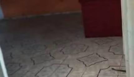 VENDE-SE UMA CASA GRANDE QUITADA COM PONTO COMERCIAL