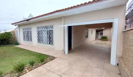 Casa em Areias com 3 dormitórios sendo 1 suíte com piscina.