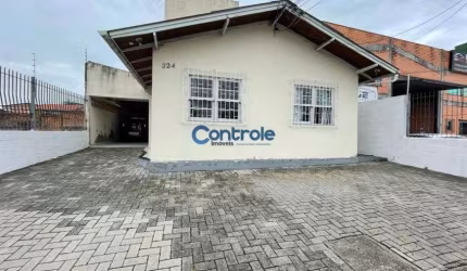 Casa e mais 5 apartamentos de 1 dormitório com vagas em Campinas/São José