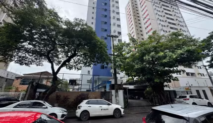 Apartamento Sofisticado nos Aflitos – Totalmente Reformado e Pronto para Morar!