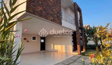 Casa com 3 dormitórios à venda, 400 m² por R$ 2.000.000,00 - Souza Cruz - Brusque/SC
