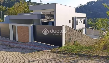 CASA ALTO PADRÃO LAGOA DOURADA