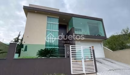 Casa com 4 dormitórios à venda, 350 m² por R$ 1.650.000,00 - Souza Cruz - Brusque/SC