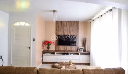 Casa com 3 dormitórios à venda, 204 m² por R$ 750.000,00 - Águas Claras - Brusque/SC