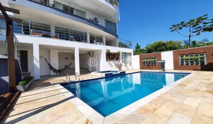 Casa com 4 dormitórios à venda, 517 m² por R$ 2.950.000,00 - Centro II - Brusque/SC
