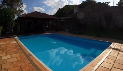 Casa com 4 quartos para alugar em Bandeirantes, Belo Horizonte  por R$ 16.000