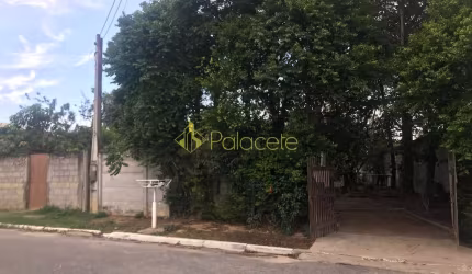 Casa à venda 810M², Vila São Benedito, Pindamonhangaba - SP