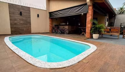 Casa a venda Bairro Ipê, alto padrão 3 Dorm , em Três Lagoas