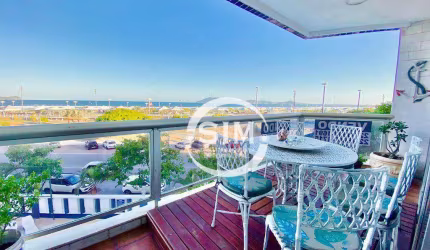 Apartamento com 3 dormitórios à venda, 200 m² por R$ 1.650.000,00 - Bairro Nova Califórnia - Cabo Frio/RJ