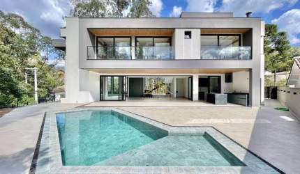 Casa com 4 quartos à venda, 724 m² por R$ 8.700.000 - São Paulo II - Cotia/SP