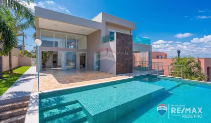Casa a venda com 4 suítes, lazer completo, segurança 24h no Condomínio Campo de Toscana, Vinhedo SP.