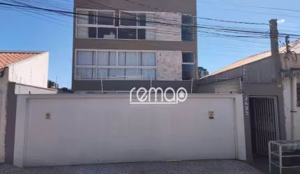 Apartamento térreo à venda no São José