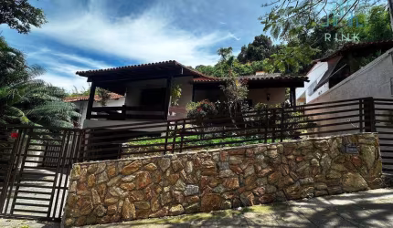 Casa com 3 quartos para alugar - Santa Rosa - Niterói/RJ