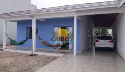 Casa com 3 quartos para alugar na Rua Paranaguá, 10080, Costa Azul, Matinhos por R$ 800