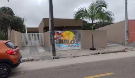 Casa com 2 quartos à venda na Rua São Francisco, 754, Shangri-lá, Pontal do Paraná por R$ 220.000