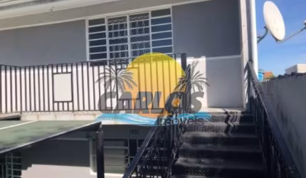 Casa com 6 quartos à venda na Rua Arnaldo Thá, 300, Fazendinha, Curitiba por R$ 1.500.000