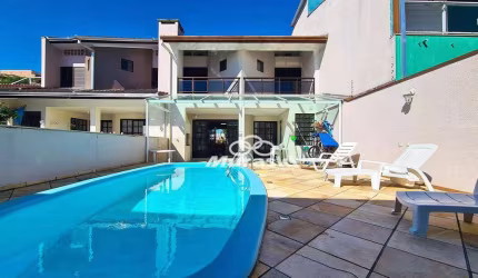 Sobrado com 4 dormitórios para alugar, 180 m² por diária - Centro - Guaratuba/PR